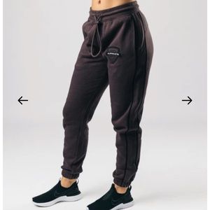 Alphalete Varsity Jogger